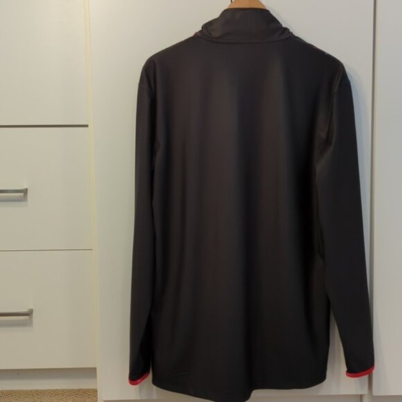 Dundalk FC NWT Umbro Official Players Warm Up Quarter Zip L - Picture 7 of 7